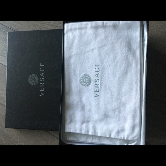 Versace slides - Picture 3 of 6